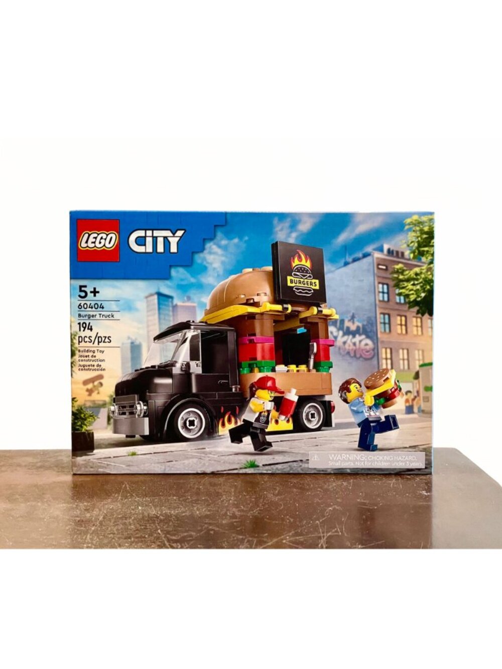 LEGO City 60404 Burger Food Truck NIB New in Hand